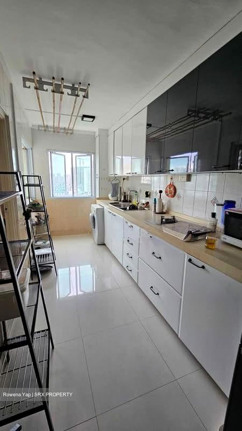 Blk 16 Jalan Tenteram (Toa Payoh), HDB 4 Rooms #552558211